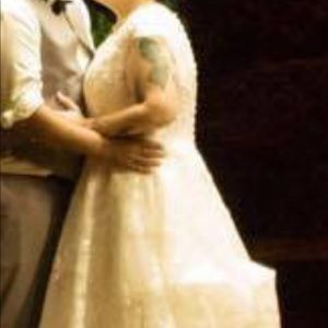 Oleg Cassini Wedding Dress